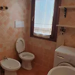 Capo Figari 13, Spazioso Nel Centro Di Con Terrazza Vista Mare, Wi-fi, Parcheggio Gratuito *