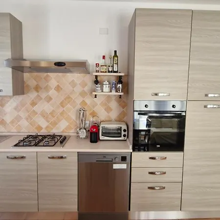 Διαμέρισμα Capo Figari 13, Spazioso Nel Centro Di Con Terrazza Vista Mare, Wi-fi, Parcheggio Gratuito *